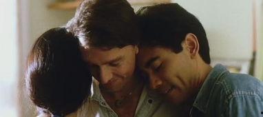 国产同性视频在线播放,在线播放平台带你领略多元情感世界