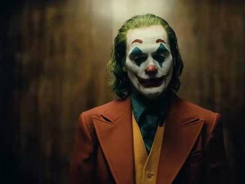 小丑国产版完整视频,颠覆传统，笑中带泪的黑色幽默之旅