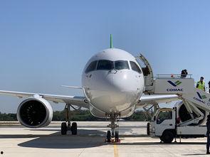 国产引擎飞机试飞视频